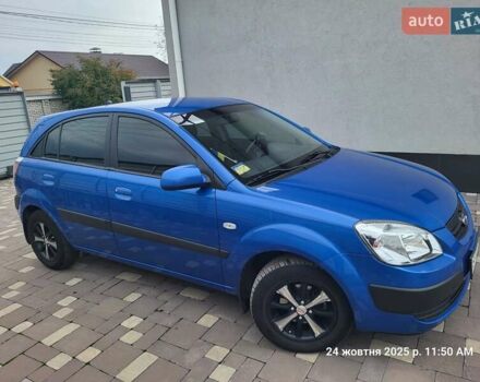Синій Кіа Ріо, об'ємом двигуна 1.4 л та пробігом 85 тис. км за 5900 $, фото 1 на Automoto.ua