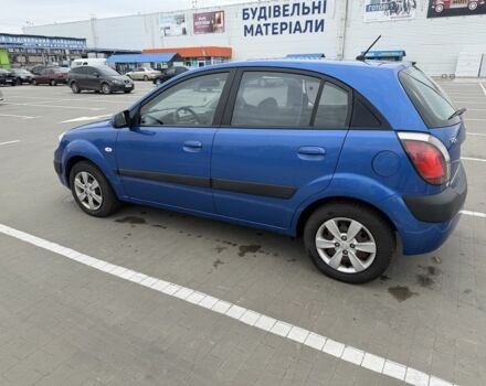 Синий Киа Рио, объемом двигателя 1.4 л и пробегом 179 тыс. км за 3800 $, фото 6 на Automoto.ua