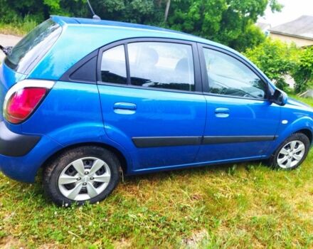 Синий Киа Рио, объемом двигателя 1.4 л и пробегом 169 тыс. км за 5500 $, фото 3 на Automoto.ua