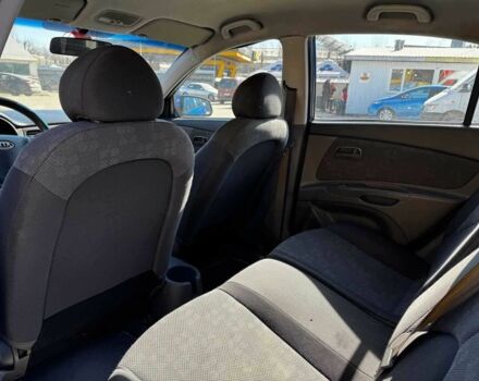 Синій Кіа Ріо, об'ємом двигуна 1.4 л та пробігом 343 тис. км за 4690 $, фото 20 на Automoto.ua