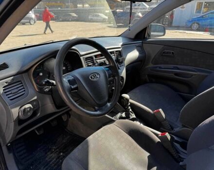 Синій Кіа Ріо, об'ємом двигуна 1.4 л та пробігом 343 тис. км за 4690 $, фото 12 на Automoto.ua