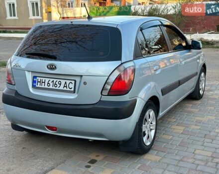 Синій Кіа Ріо, об'ємом двигуна 1.4 л та пробігом 184 тис. км за 4200 $, фото 2 на Automoto.ua