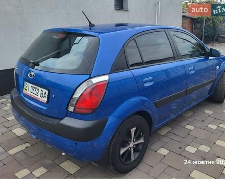 Синій Кіа Ріо, об'ємом двигуна 1.4 л та пробігом 85 тис. км за 5900 $, фото 2 на Automoto.ua