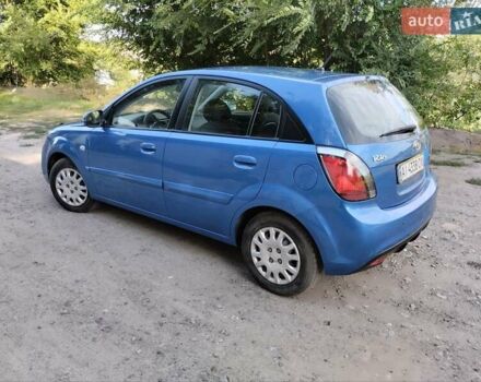 Синий Киа Рио, объемом двигателя 1.4 л и пробегом 200 тыс. км за 4150 $, фото 8 на Automoto.ua
