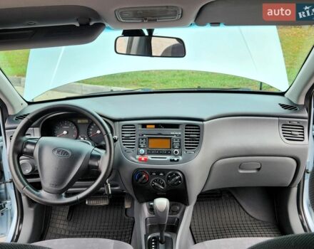 Синий Киа Рио, объемом двигателя 1.4 л и пробегом 192 тыс. км за 6444 $, фото 28 на Automoto.ua