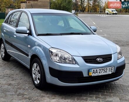 Синий Киа Рио, объемом двигателя 1.4 л и пробегом 192 тыс. км за 6444 $, фото 3 на Automoto.ua