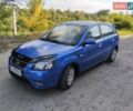 Синий Киа Рио, объемом двигателя 1.4 л и пробегом 200 тыс. км за 4150 $, фото 11 на Automoto.ua