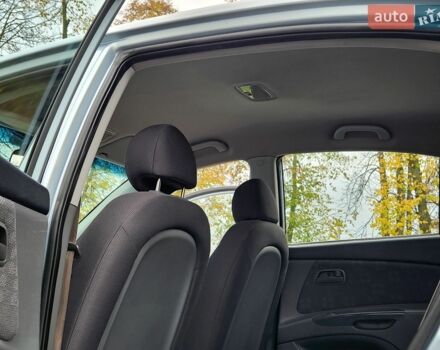 Синий Киа Рио, объемом двигателя 1.4 л и пробегом 192 тыс. км за 6444 $, фото 23 на Automoto.ua