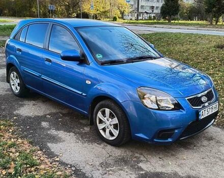 Синий Киа Рио, объемом двигателя 1.4 л и пробегом 142 тыс. км за 4200 $, фото 6 на Automoto.ua
