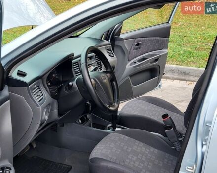 Синий Киа Рио, объемом двигателя 1.4 л и пробегом 192 тыс. км за 6444 $, фото 19 на Automoto.ua