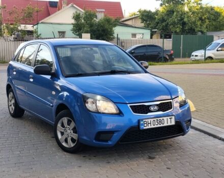 Синий Киа Рио, объемом двигателя 1.4 л и пробегом 165 тыс. км за 4850 $, фото 3 на Automoto.ua