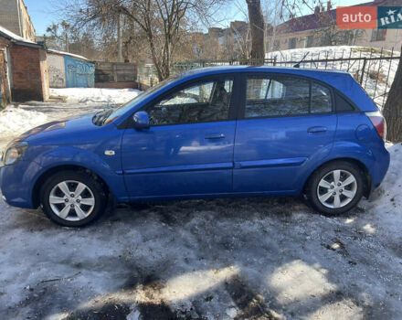 Синій Кіа Ріо, об'ємом двигуна 1.4 л та пробігом 90 тис. км за 6000 $, фото 4 на Automoto.ua