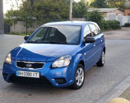 Синий Киа Рио, объемом двигателя 1.4 л и пробегом 165 тыс. км за 4850 $, фото 1 на Automoto.ua