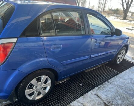 Синій Кіа Ріо, об'ємом двигуна 1.4 л та пробігом 90 тис. км за 6000 $, фото 3 на Automoto.ua