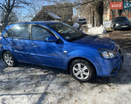Синій Кіа Ріо, об'ємом двигуна 1.4 л та пробігом 90 тис. км за 6000 $, фото 6 на Automoto.ua
