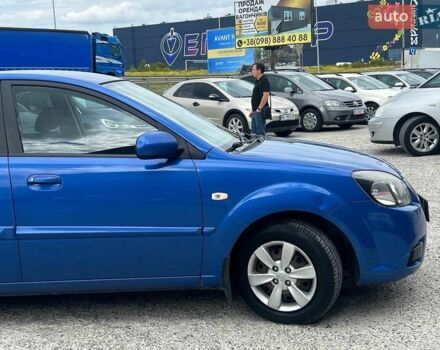 Синій Кіа Ріо, об'ємом двигуна 1.4 л та пробігом 190 тис. км за 5490 $, фото 9 на Automoto.ua