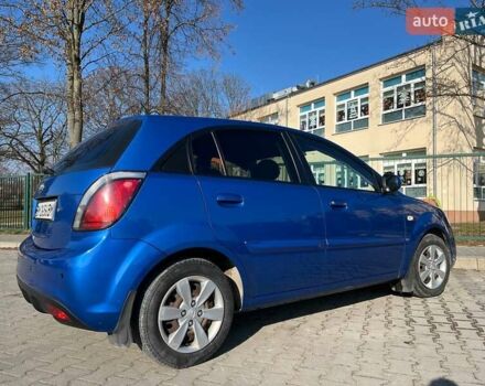 Синий Киа Рио, объемом двигателя 1.4 л и пробегом 185 тыс. км за 5300 $, фото 4 на Automoto.ua