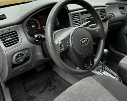 Синій Кіа Ріо, об'ємом двигуна 1.4 л та пробігом 93 тис. км за 8200 $, фото 17 на Automoto.ua