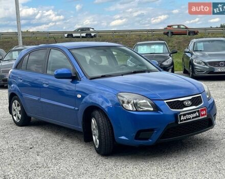 Синій Кіа Ріо, об'ємом двигуна 1.4 л та пробігом 190 тис. км за 5490 $, фото 10 на Automoto.ua
