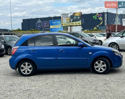 Синій Кіа Ріо, об'ємом двигуна 1.4 л та пробігом 190 тис. км за 5490 $, фото 8 на Automoto.ua