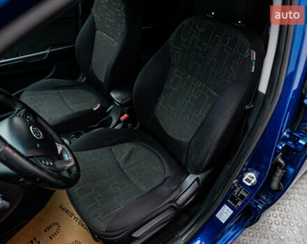 Синий Киа Рио, объемом двигателя 1.6 л и пробегом 211 тыс. км за 6049 $, фото 8 на Automoto.ua