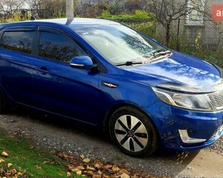 Синий Киа Рио, объемом двигателя 1.59 л и пробегом 194 тыс. км за 5300 $, фото 3 на Automoto.ua