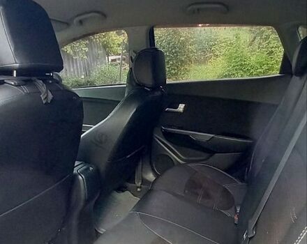 Синий Киа Рио, объемом двигателя 1.59 л и пробегом 97 тыс. км за 6500 $, фото 7 на Automoto.ua