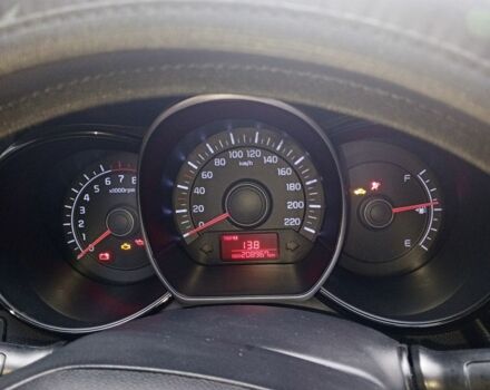 Синій Кіа Ріо, об'ємом двигуна 1.4 л та пробігом 210 тис. км за 7700 $, фото 21 на Automoto.ua
