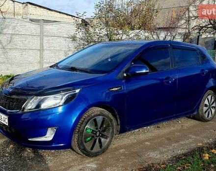 Синий Киа Рио, объемом двигателя 1.59 л и пробегом 194 тыс. км за 5300 $, фото 2 на Automoto.ua