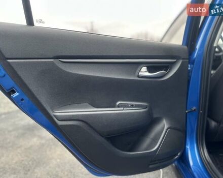 Кіа Ріо 2018 у Малой Виске на Automoto.ua Синій Кіа Ріо, об'ємом двигуна 1.59 л та пробігом 65 тис. км за 15600 $, фото 13 на Automoto.ua
