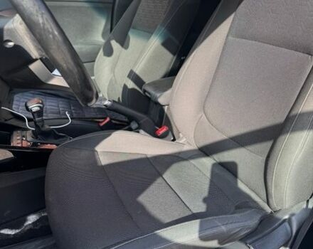 Синій Кіа Ріо, об'ємом двигуна 1.37 л та пробігом 92 тис. км за 12800 $, фото 29 на Automoto.ua