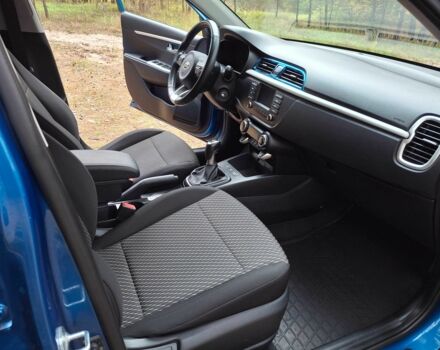 Синий Киа Рио, объемом двигателя 1.6 л и пробегом 20 тыс. км за 14000 $, фото 2 на Automoto.ua
