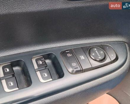 Синий Киа Рио, объемом двигателя 1.6 л и пробегом 106 тыс. км за 15490 $, фото 15 на Automoto.ua