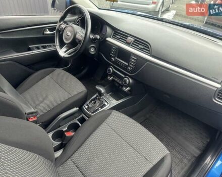 Кіа Ріо 2018 у Малой Виске на Automoto.ua Синій Кіа Ріо, об'ємом двигуна 1.59 л та пробігом 65 тис. км за 15600 $, фото 7 на Automoto.ua