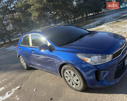 Синий Киа Рио, объемом двигателя 1.59 л и пробегом 86 тыс. км за 18500 $, фото 1 на Automoto.ua