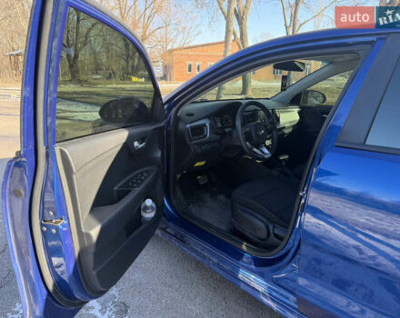 Синий Киа Рио, объемом двигателя 1.59 л и пробегом 86 тыс. км за 18500 $, фото 6 на Automoto.ua