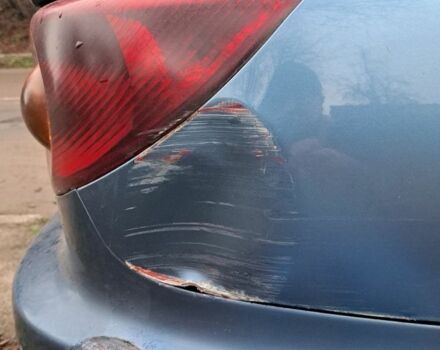 Синій Кіа Ріо, об'ємом двигуна 1.3 л та пробігом 296 тис. км за 1800 $, фото 7 на Automoto.ua