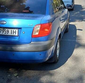 Синий Киа Рио, объемом двигателя 1.6 л и пробегом 193 тыс. км за 5700 $, фото 1 на Automoto.ua