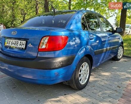 Синій Кіа Ріо, об'ємом двигуна 1.3 л та пробігом 190 тис. км за 2900 $, фото 5 на Automoto.ua
