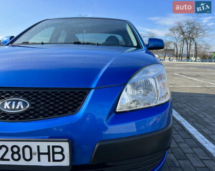 Синій Кіа Ріо, об'ємом двигуна 1.4 л та пробігом 121 тис. км за 5600 $, фото 1 на Automoto.ua