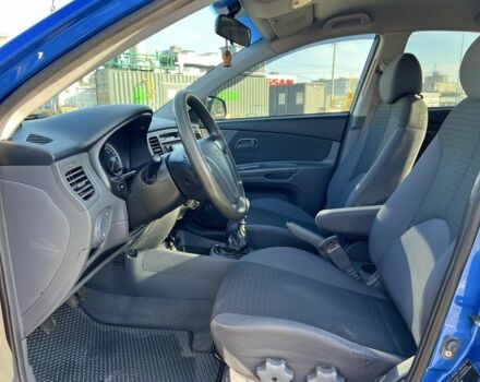 Синий Киа Рио, объемом двигателя 1.4 л и пробегом 121 тыс. км за 5200 $, фото 19 на Automoto.ua