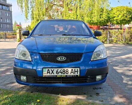 Синій Кіа Ріо, об'ємом двигуна 1.3 л та пробігом 190 тис. км за 2900 $, фото 2 на Automoto.ua