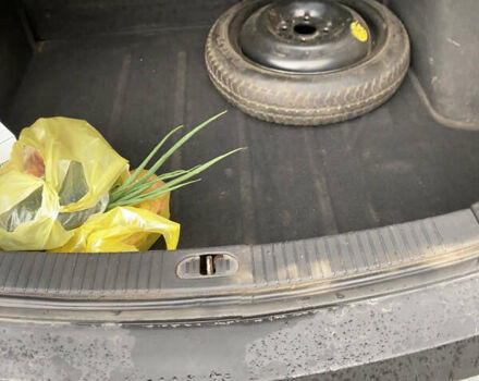 Синий Киа Рио, объемом двигателя 1.4 л и пробегом 161 тыс. км за 4600 $, фото 12 на Automoto.ua