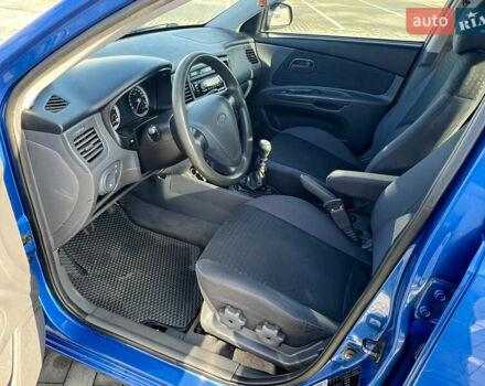 Синій Кіа Ріо, об'ємом двигуна 1.4 л та пробігом 121 тис. км за 5600 $, фото 31 на Automoto.ua