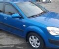 Синий Киа Рио, объемом двигателя 1.4 л и пробегом 122 тыс. км за 4500 $, фото 1 на Automoto.ua