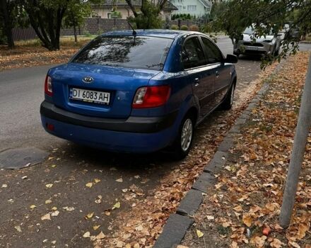 Синій Кіа Ріо, об'ємом двигуна 1.4 л та пробігом 200 тис. км за 2800 $, фото 2 на Automoto.ua