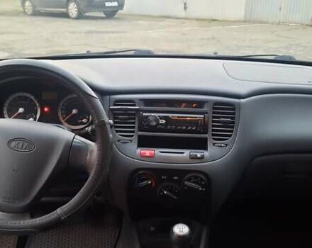 Синий Киа Рио, объемом двигателя 1.4 л и пробегом 122 тыс. км за 4500 $, фото 11 на Automoto.ua