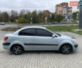 Синий Киа Рио, объемом двигателя 1.4 л и пробегом 176 тыс. км за 4600 $, фото 3 на Automoto.ua