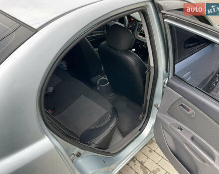 Синий Киа Рио, объемом двигателя 1.4 л и пробегом 176 тыс. км за 4600 $, фото 12 на Automoto.ua