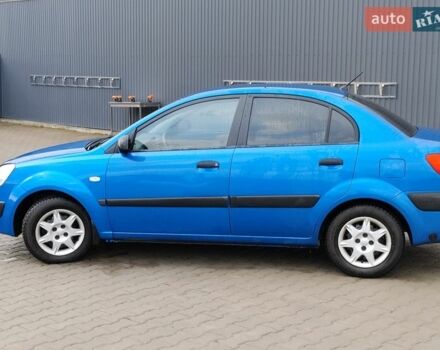 Синий Киа Рио, объемом двигателя 1.4 л и пробегом 310 тыс. км за 3450 $, фото 8 на Automoto.ua